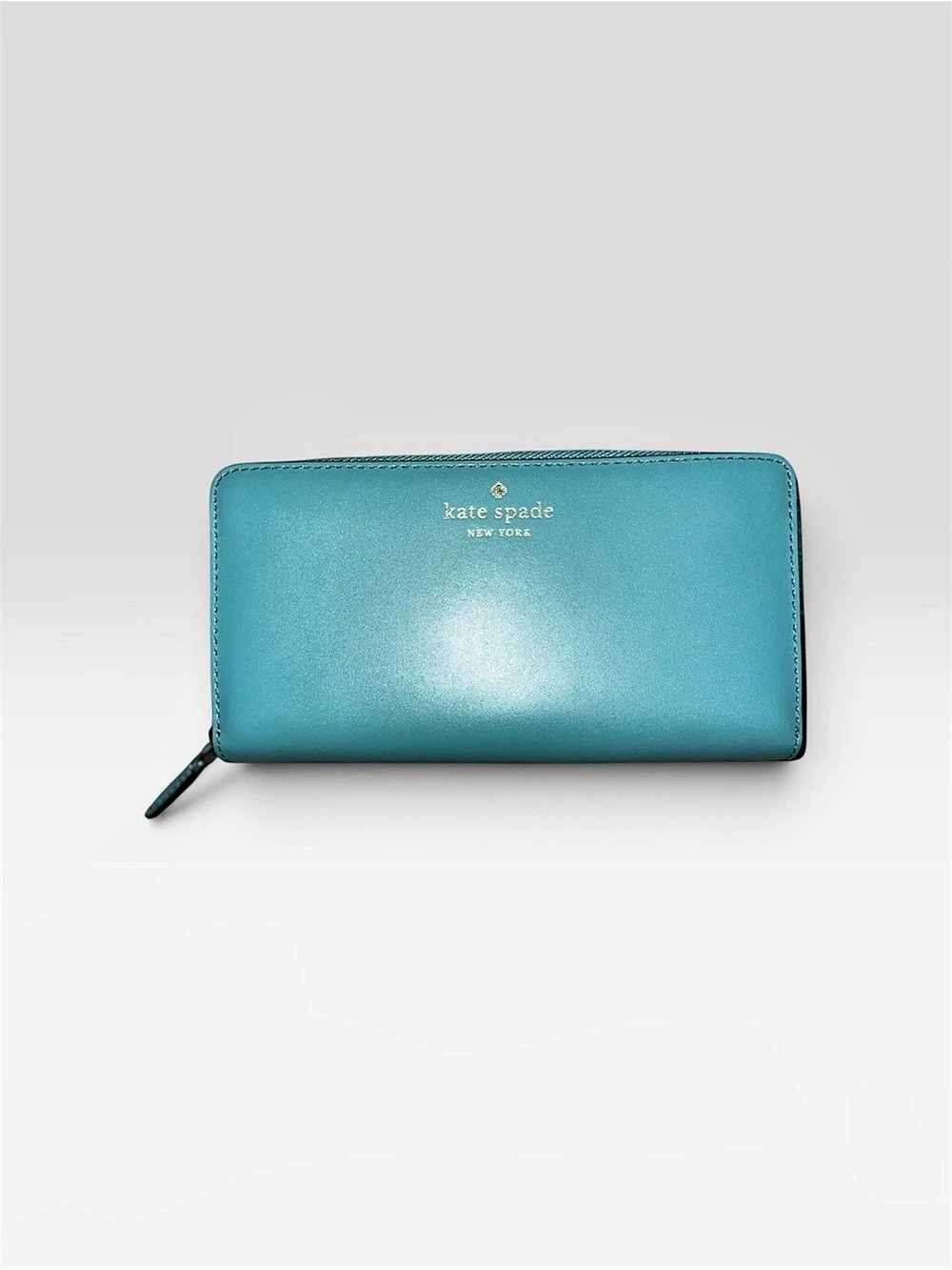 kate spade new york Zip Around Wallet in Blue Like New